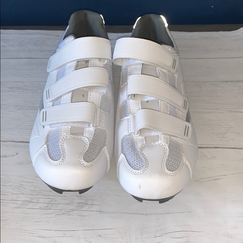 Tomimaso Spin Shoes